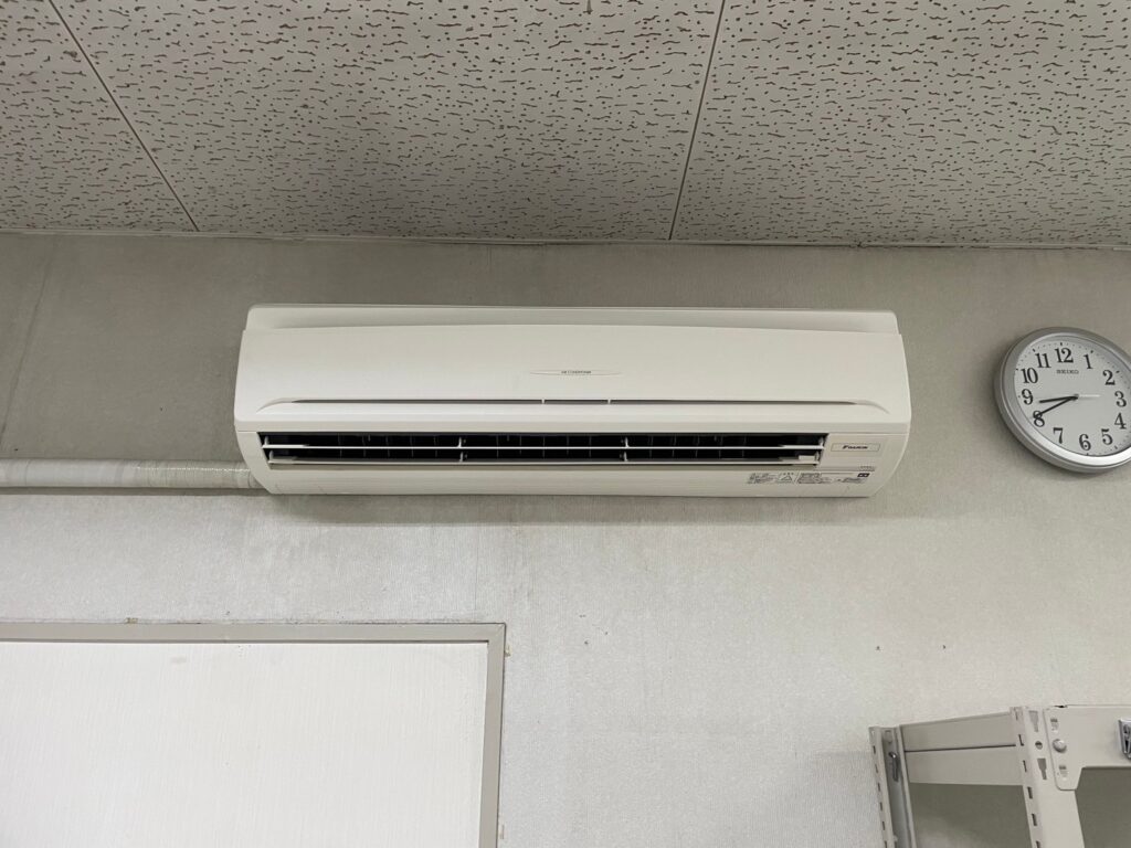 事務所　空調更新工事