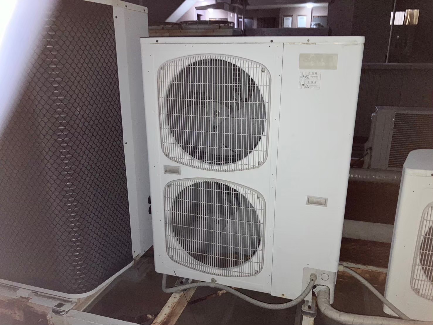店舗 空調更新工事